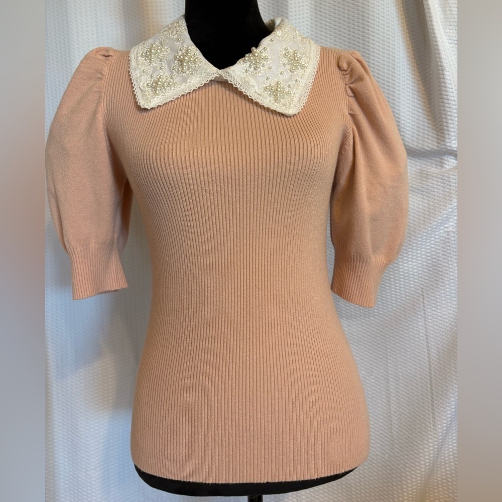 On Twelfth pink ribbed knit short sleeve sweater lace pearl collar size Large